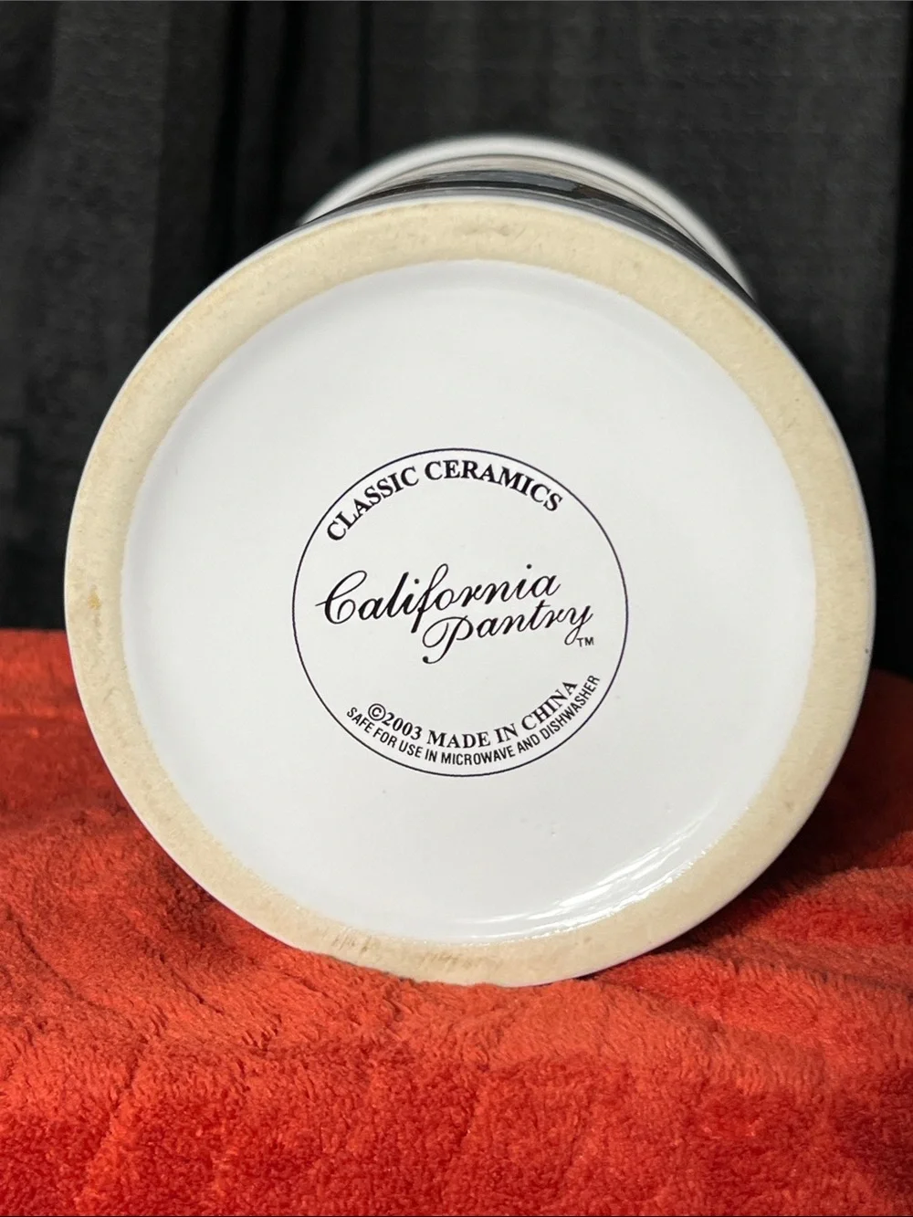 Classic Ceramic Cali Pantry White Ceramic Utensil Crock with Bistro Dining Scene